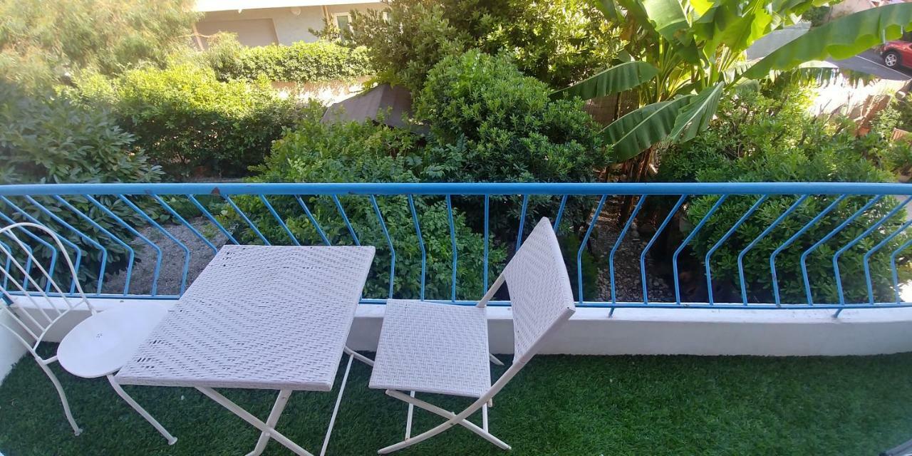 Charmant Studio Proche De Nice A 300M Des Plages Apartment Villeneuve-Loubet Exterior photo
